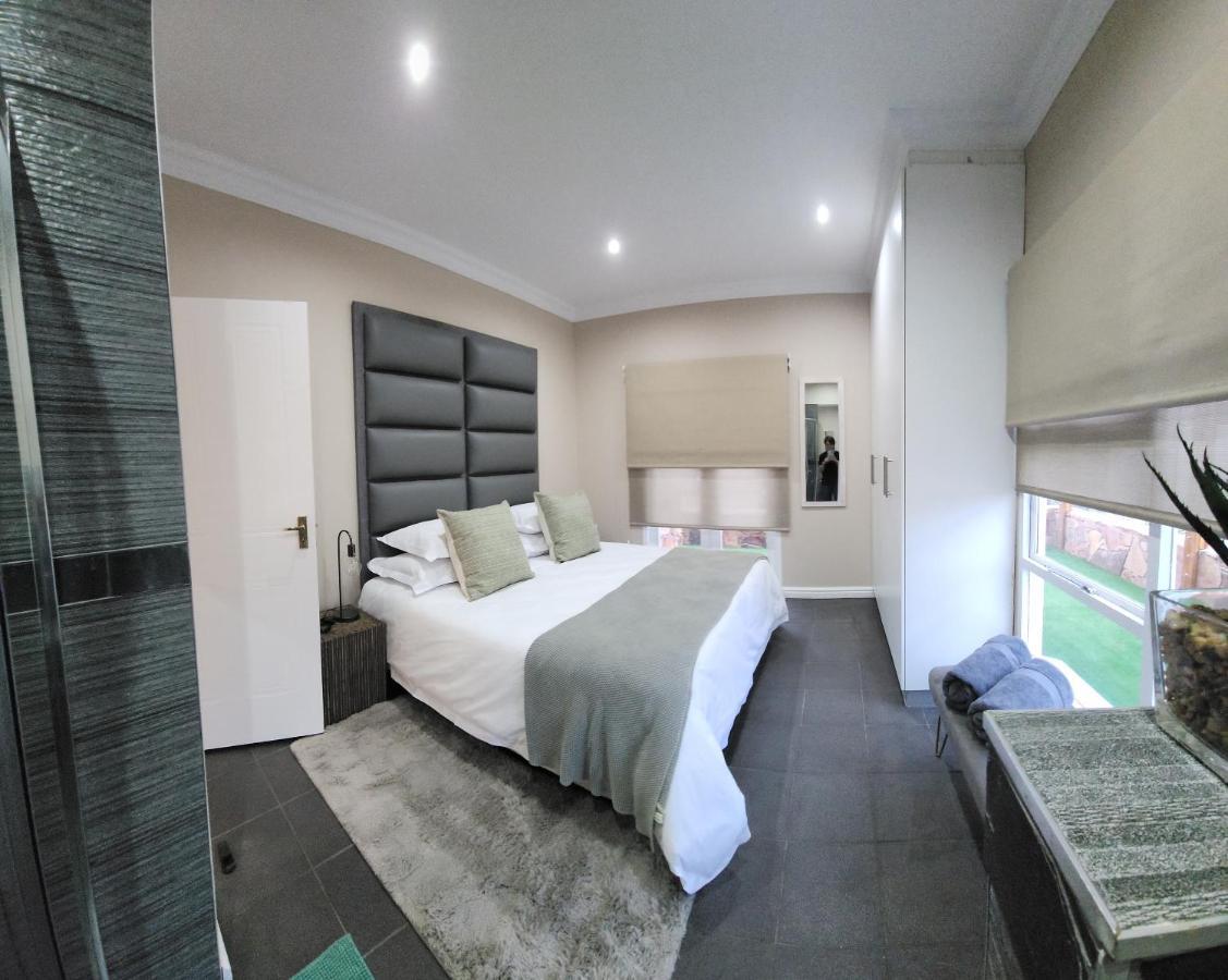 Bon Game Reserve Bland's Drift Luaran gambar